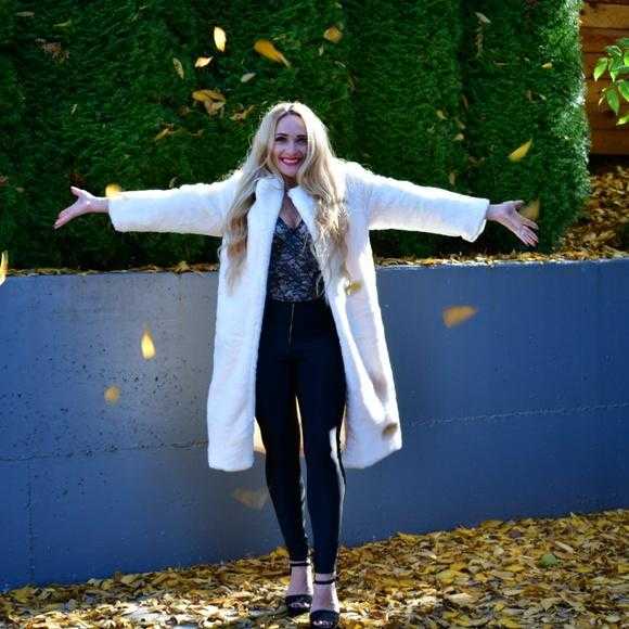 GIA Cream Faux Fur Coat