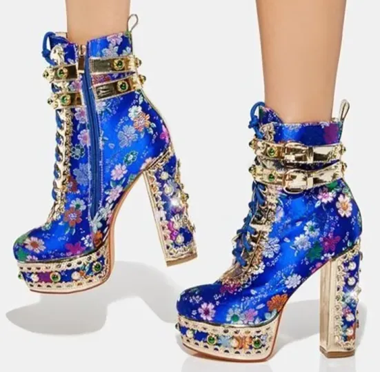 Women's Retro Floral Pattern Round Toe Platform Metal Heel Ankle Boots